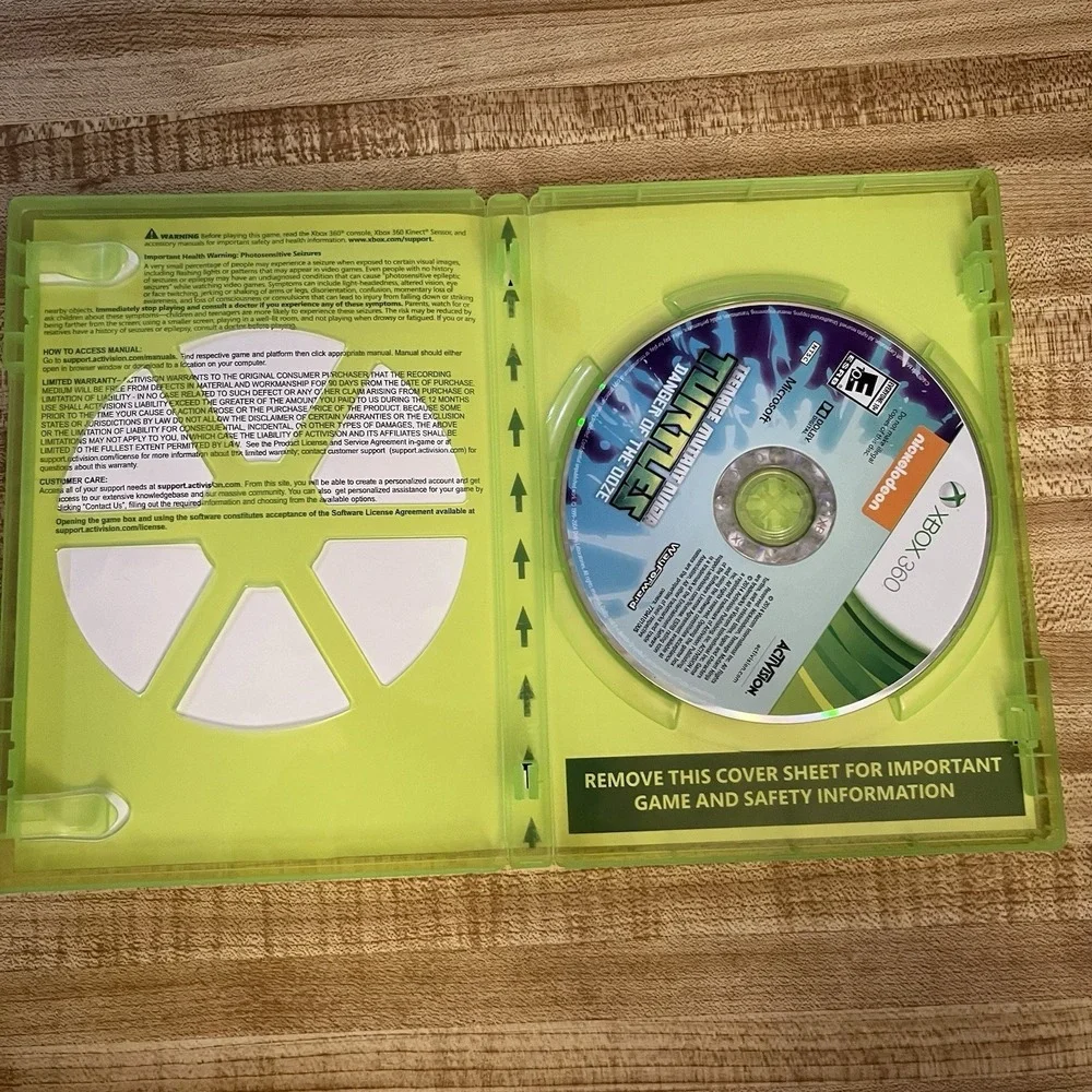 X Box 360 Nickelodeon Teenage Mutant Ninja Turtles Danger of The Ooze Video Game